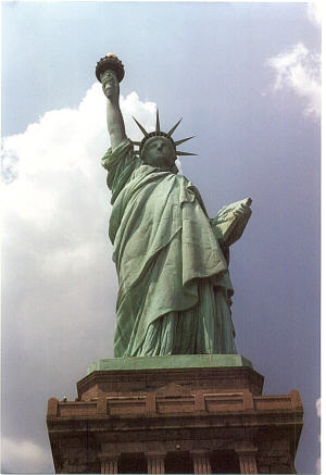 Lady Liberty close